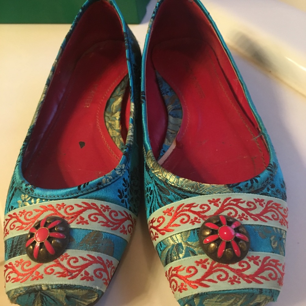 Tracy Porter Geisha flat